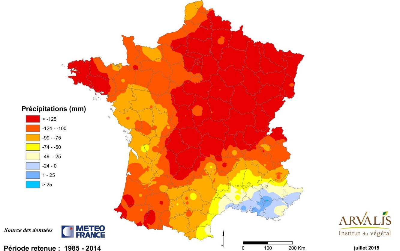 Ecartdepluieenmmdel’annéeaveclamédianehistorique( )surlapériodedumaiaujuillet